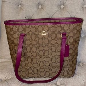 *NEW* Coach Handbag - Christmas gift for women